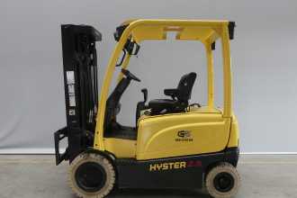 Carretilla elevadora segunda mano HYSTER J2.5XN ELEKTRO VIERRADFRONTSTAPLER (13068853)