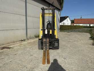 Carretilla elevadora segunda mano HYSTER J3.00XM ELEKTRO VIERRADFRONTSTAPLER (13073392)