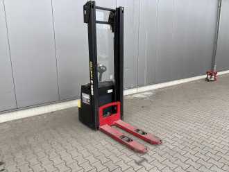 Carretilla elevadora segunda mano HYSTER S1.2 ELEKTRO HOCHHUBWAGENDEICHSEL (13068240)