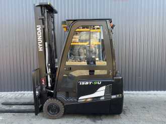 Carretilla elevadora segunda mano HYUNDAI 15BT-9U ELEKTRO DREIRADFRONTSTAPLER (13028742)
