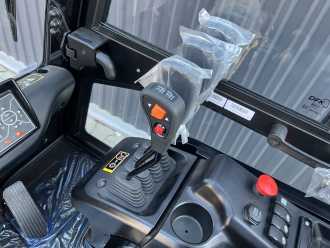 Carretilla elevadora segunda mano HYUNDAI 15BT-9U ELEKTRO DREIRADFRONTSTAPLER (13028742)