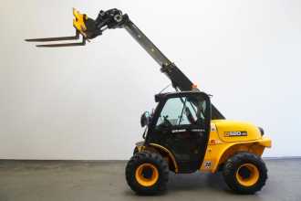 Carretilla elevadora segunda mano JCB 520-40 4WS DIESEL TELESKOPARMSTAPLER (13074970)