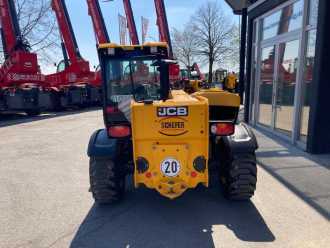 Carretilla elevadora segunda mano JCB 525-60HI-VIZ DIESEL TELESKOPARMSTAPLER (13068131)