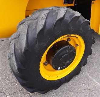 Carretilla elevadora segunda mano JCB 940-4 DIESEL GELAENDESTAPLER (12875469)