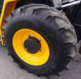 Carretilla elevadora segunda mano JCB 940-4 DIESEL GELAENDESTAPLER (12875469)