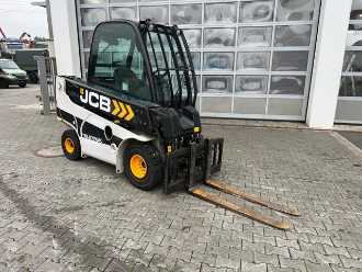 Carretilla elevadora segunda mano JCB TLT 30D Teletruck 2WD / nur 1.948h! DIESEL VIERRADFRONTSTAPLER (13047714)