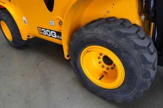 Carretilla elevadora segunda mano JCB TLT30G 4x4 GAS TELESKOPARMSTAPLER (13068876)