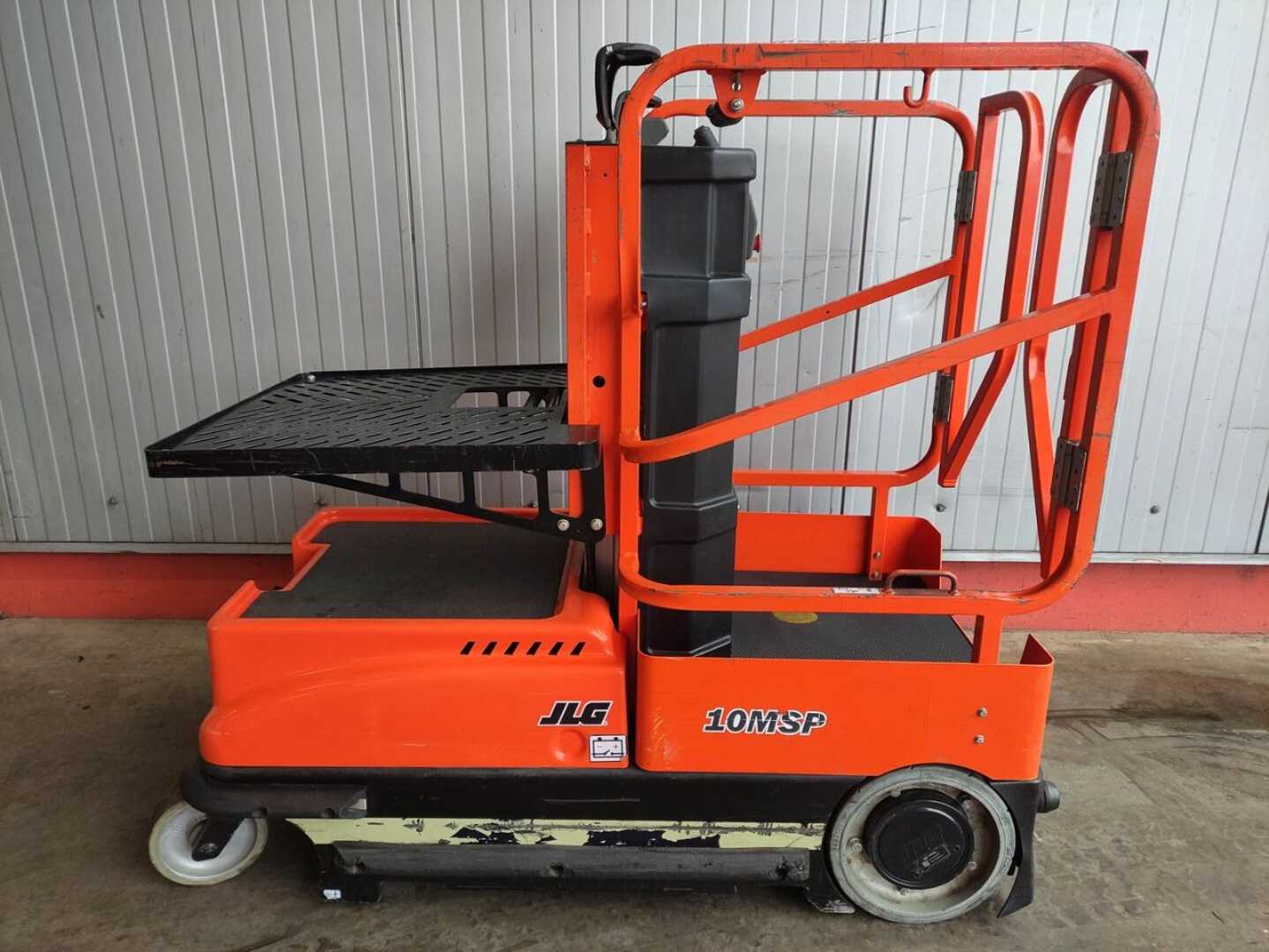 Carretilla elevadora segunda mano JLG 10MSP Kommissionierer-Vertikal ELEKTRO HOCHHUBKOMMISSIONIERER (13003971)