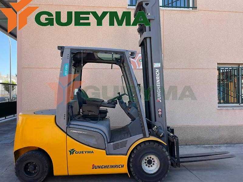 Carretilla elevadora segunda mano JUNGHEINRICH DFG-435s DIESEL VIERRADFRONTSTAPLER (13067677)