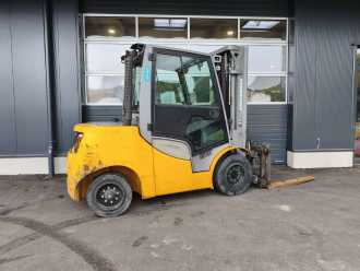 Carretilla elevadora segunda mano JUNGHEINRICH DFG S50s DIESEL VIERRADFRONTSTAPLER (13047320)