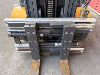 Carretilla elevadora segunda mano JUNGHEINRICH DFG435s DIESEL VIERRADFRONTSTAPLER (13070455)