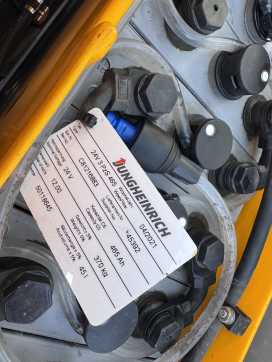 Carretilla elevadora segunda mano JUNGHEINRICH ECE 225 Baujahr 2021 / Stunden 1446 /TOP CONDITION ELEKTRO NIEDERHUBKOMMISSIONIERER (13074254)