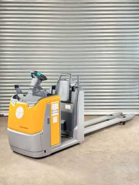 Carretilla elevadora segunda mano JUNGHEINRICH ECE 225 ECE 225 - Service Neu + Garantie - Batteire 81% ELEKTRO HOCHHUBKOMMISSIONIERER (13008609) backdrop