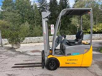 Carretilla elevadora segunda mano JUNGHEINRICH EFG 115 - 450DZ ELEKTRO DREIRADFRONTSTAPLER (13068232)