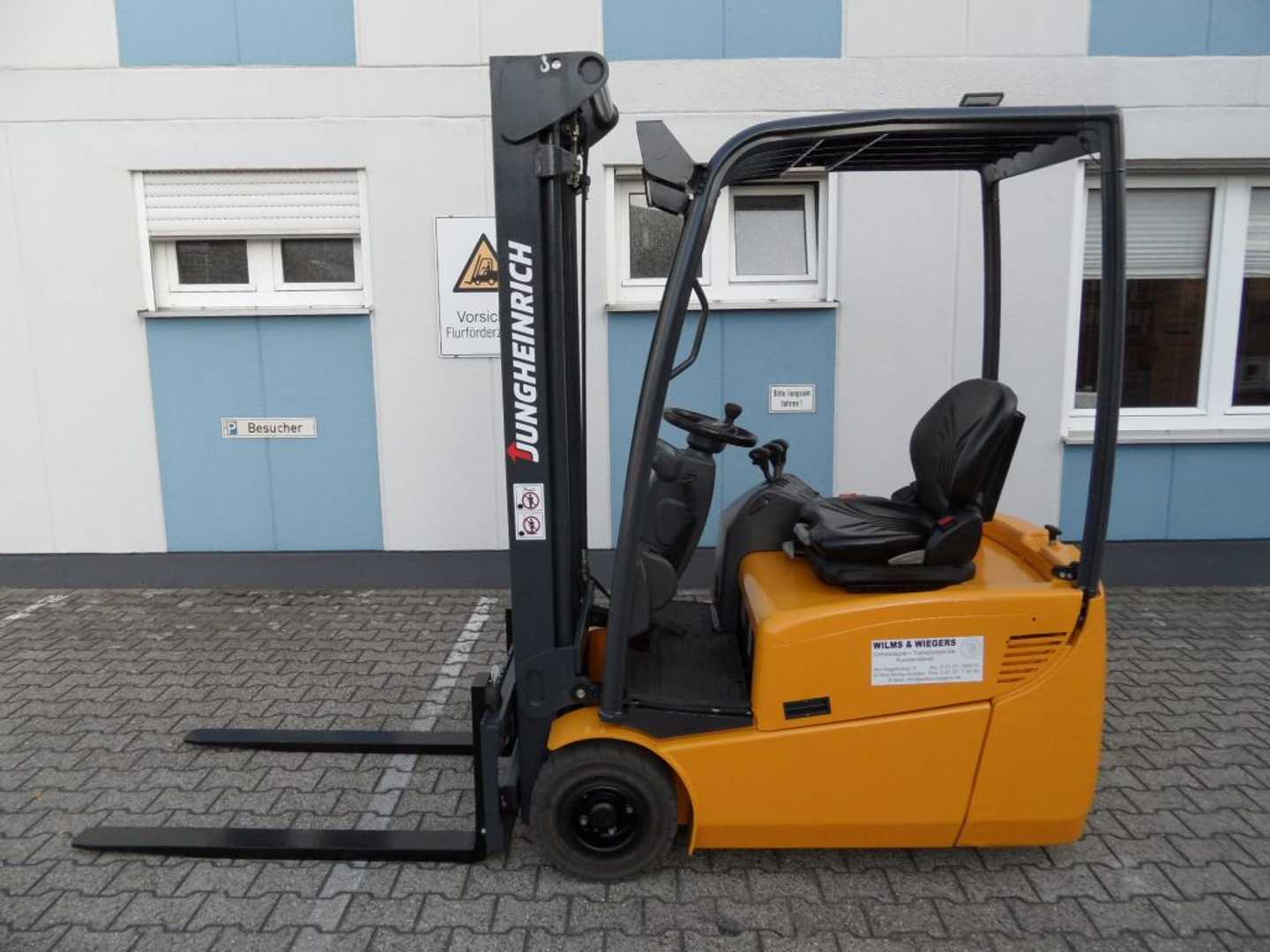Carretilla elevadora segunda mano JUNGHEINRICH EFG 115 - Freisichtmast ELEKTRO DREIRADFRONTSTAPLER (13072014)