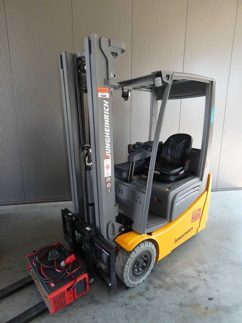 Carretilla elevadora segunda mano JUNGHEINRICH EFG 215 - 480 DZ ELEKTRO DREIRADFRONTSTAPLER (13076052)