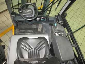 Carretilla elevadora segunda mano JUNGHEINRICH EFG 215 SP GE 115-350 ZT ELEKTRO VIERRADFRONTSTAPLER (12984436)