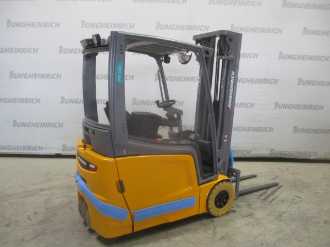 Carretilla elevadora segunda mano JUNGHEINRICH EFG 216k SP GE 115-500DZ ELEKTRO VIERRADFRONTSTAPLER (13067670)