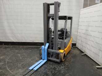 Carretilla elevadora segunda mano JUNGHEINRICH EFG 218 SP G+E 115 550 DZ ELEKTRO VIERRADFRONTSTAPLER (13060645)