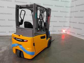 Carretilla elevadora segunda mano JUNGHEINRICH EFG 220 MP GE 115-464 DZ ELEKTRO VIERRADFRONTSTAPLER (12961412)