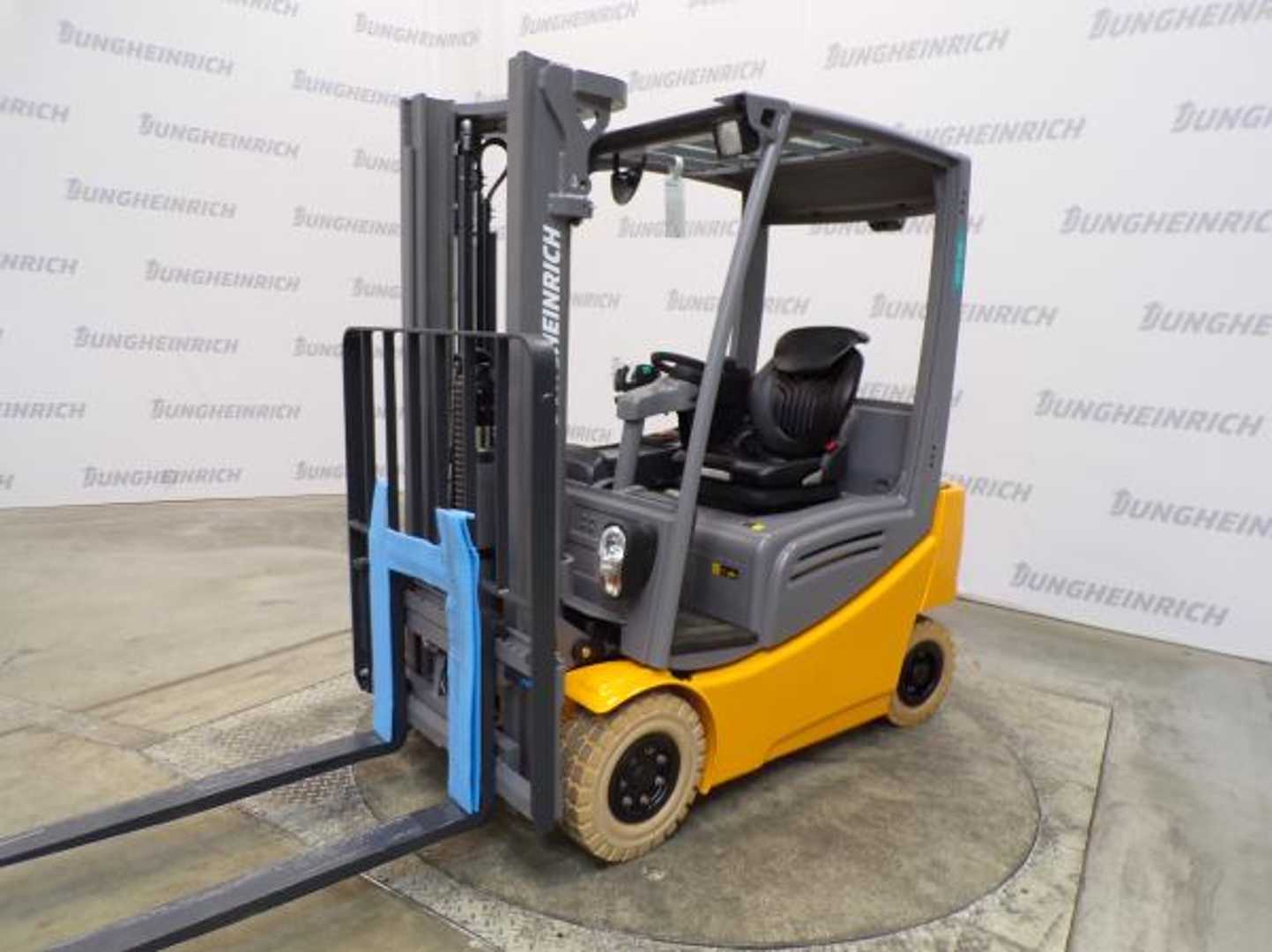 Carretilla elevadora segunda mano JUNGHEINRICH EFG 316k SP GE 115-290 ZZ ELEKTRO VIERRADFRONTSTAPLER (12977488)