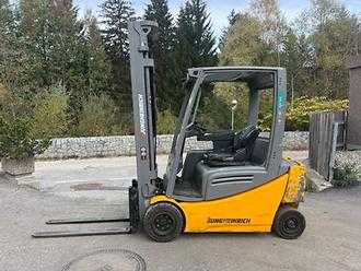 Carretilla elevadora segunda mano JUNGHEINRICH EFG 320 - 400ZZ ELEKTRO VIERRADFRONTSTAPLER (13073704)