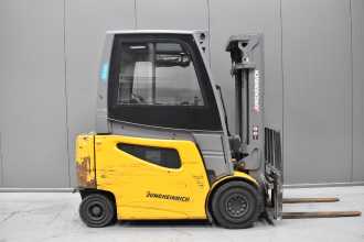 Carretilla elevadora segunda mano JUNGHEINRICH EFG 425 k /58918/ ELEKTRO VIERRADFRONTSTAPLER (13070619)