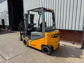 Carretilla elevadora segunda mano JUNGHEINRICH EFG 430 / 2456 Std. ELEKTRO VIERRADFRONTSTAPLER (13062685)