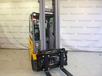 Carretilla elevadora segunda mano JUNGHEINRICH EFG S30s DP G115 -650 DZ ELEKTRO VIERRADFRONTSTAPLER (12985501) backdrop