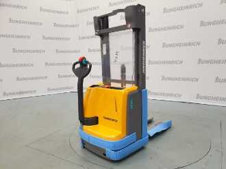 Carretilla elevadora segunda mano JUNGHEINRICH EJC 112 100-290 ZZ ELEKTRO HOCHHUBWAGENDEICHSEL (13006546) backdrop