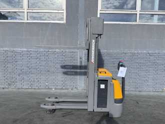 Carretilla elevadora segunda mano JUNGHEINRICH EJC 220z Baujahr 2017 / Triplex 4,2M / TOP ZUSTAND ELEKTRO HOCHHUBWAGENDEICHSEL (13074926)
