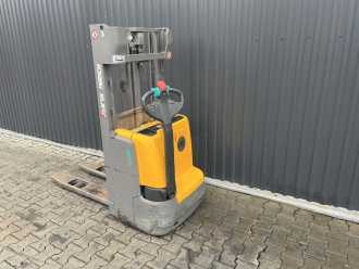 Carretilla elevadora segunda mano JUNGHEINRICH EJC112 ELEKTRO HOCHHUBWAGENDEICHSEL (13073626)
