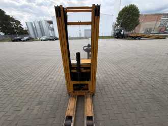 Carretilla elevadora segunda mano JUNGHEINRICH EJC214 ELEKTRO HOCHHUBWAGENDEICHSEL (13068233)