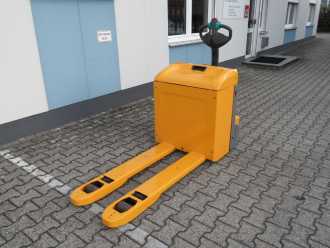 Carretilla elevadora segunda mano JUNGHEINRICH EJE 116 - Baujahr 2020 - wenig Stunden ELEKTRO NIEDERHUBWAGENDEICHSEL (13075477)
