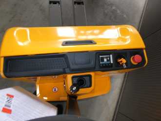 Carretilla elevadora segunda mano JUNGHEINRICH EJE 116 ELEKTRO HOCHHUBWAGENDEICHSEL (13075998)