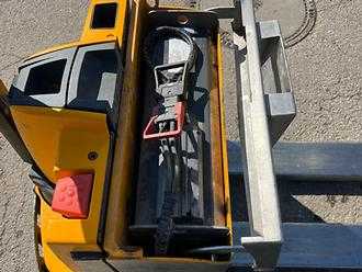 Carretilla elevadora segunda mano JUNGHEINRICH EJE 220 ELEKTRO NIEDERHUBWAGENDEICHSEL (13037244)