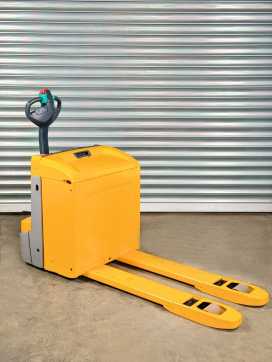 Carretilla elevadora segunda mano JUNGHEINRICH EJE 225 EJE 225 - Service Neu - Batterie 80% - Nur 3.232 Std. - 2,5t WEITERE NIEDERHUBWAGENDEICHSEL (12948334)