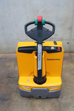 Carretilla elevadora segunda mano JUNGHEINRICH EJE C20 ELEKTRO NIEDERHUBWAGENSEMIELEKTRISCH (13063110)