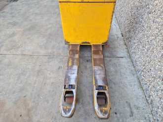 Carretilla elevadora segunda mano JUNGHEINRICH EJE116 LI-ION ELEKTRO NIEDERHUBWAGENSEMIELEKTRISCH (13037166)