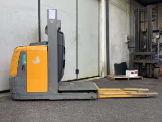 Carretilla elevadora segunda mano JUNGHEINRICH EKS 110 ELEKTRO NIEDERHUBKOMMISSIONIERER (13065601)