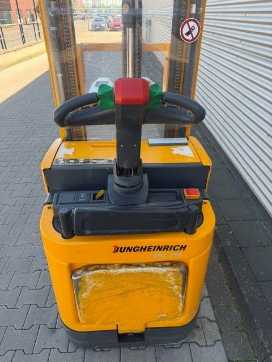Carretilla elevadora segunda mano JUNGHEINRICH ERC Z14 ELEKTRO HOCHHUBWAGENDEICHSEL (13039857)