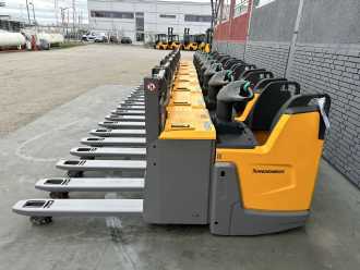 Carretilla elevadora segunda mano JUNGHEINRICH ERD 220 LI Baujahr 2018/ HH 1,66M / 25 x Vorhanden ELEKTRO HOCHHUBWAGENDEICHSEL (13004028)