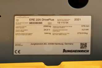 Carretilla elevadora segunda mano JUNGHEINRICH ERE 225 ELEKTRO NIEDERHUBWAGENSEMIELEKTRISCH (13039101)