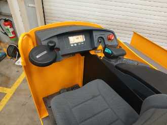 Carretilla elevadora segunda mano JUNGHEINRICH ESE 430 18 240 58 ELEKTRO NIEDERHUBWAGENFAHRERSITZ (13072262)