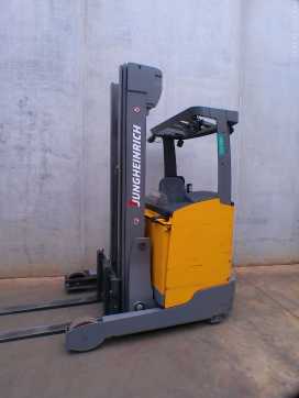 Carretilla elevadora segunda mano JUNGHEINRICH ETV 214 620 DZ ELEKTRO SCHUBMASTSTAPLER (12963646)