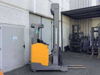 Carretilla elevadora segunda mano JUNGHEINRICH ETV 214 ELEKTRO SCHUBMASTSTAPLER (13064995)