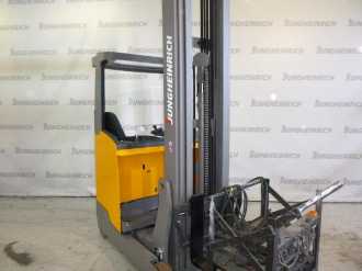 Carretilla elevadora segunda mano JUNGHEINRICH ETV 214 LI SP E GE 115 830 DZ ELEKTRO SCHUBMASTSTAPLER (13069935) backdrop