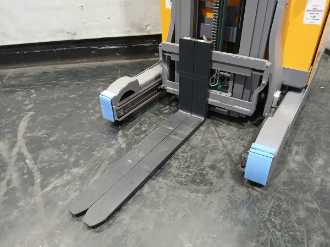 Carretilla elevadora segunda mano JUNGHEINRICH ETV 214 Li MP L GE 115 590 DZ ELEKTRO SCHUBMASTSTAPLER (13071491)