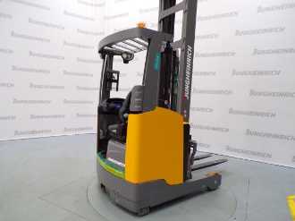 Carretilla elevadora segunda mano JUNGHEINRICH ETV 214 SP GE 115-902 DZ ELEKTRO SCHUBMASTSTAPLER (13041528) backdrop