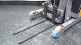 Carretilla elevadora segunda mano JUNGHEINRICH ETV 216 MP DL GNE 115 941 DZ ELEKTRO SCHUBMASTSTAPLER (13014544)